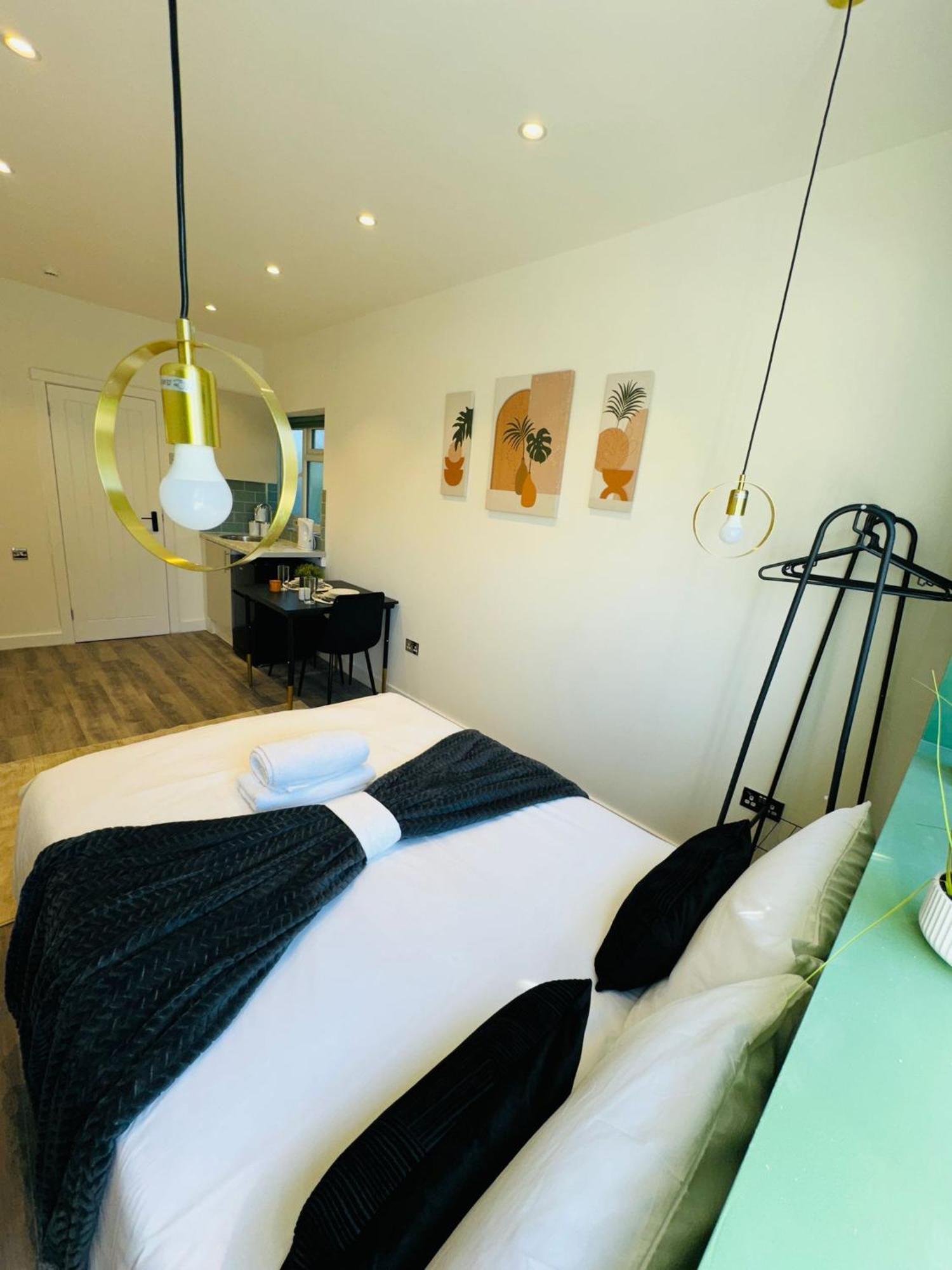 Luxury Flats, Ideal For Tourists * Londra
