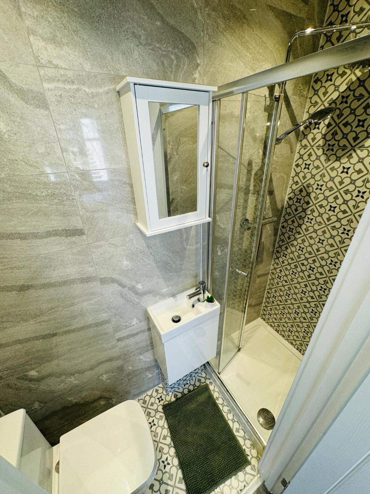 Appartamento Luxury Flats, Ideal For Tourists